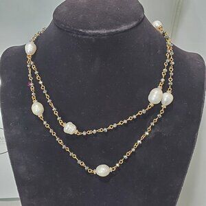 Ali Khan gold chain with baroque pearl and rhinestones necklace